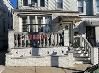 6286 60th Dr #1, Maspeth, NY 11378