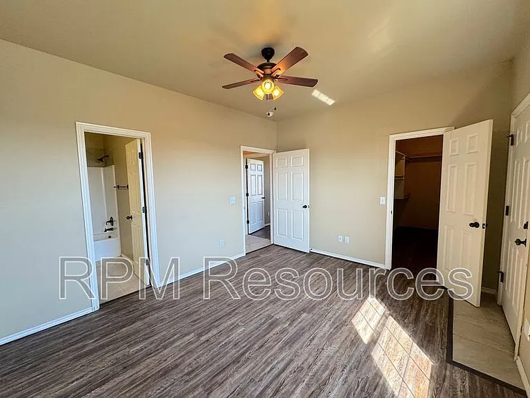 167 Bison Court Way — Photo 17