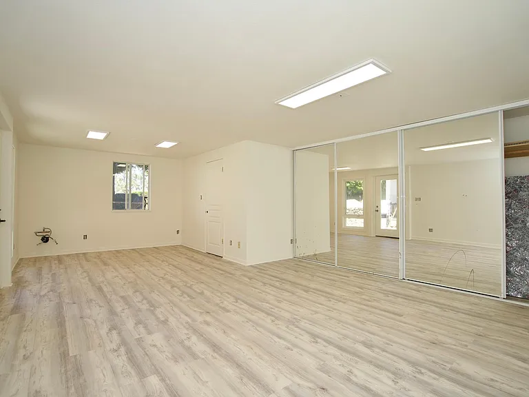1101 Los Carneros Ave — Photo 32