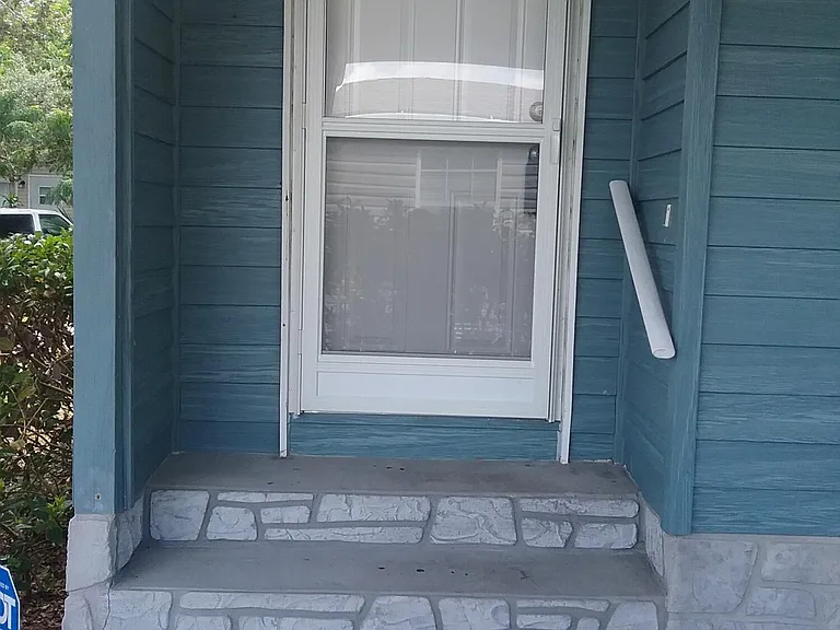 1609 Ridge Dr — Photo 3