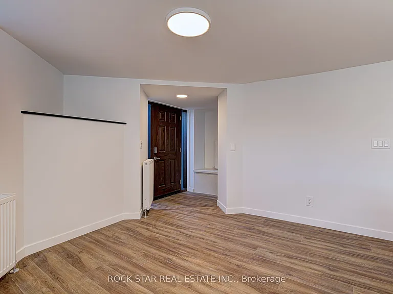 402 Jane St — Photo 6