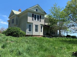 622 Old Bridle Creek Dr, Independence, VA 24348