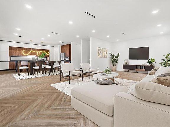 5th image of 401 PARK BOULEVARD