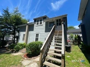 33 Middle St, New Milford, CT 06776