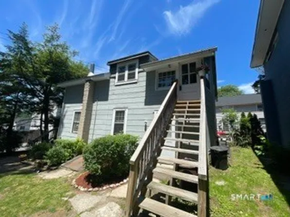 33 Middle St, New Milford, CT 06776