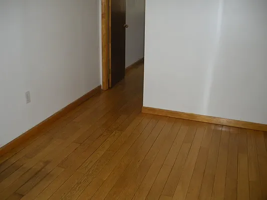 Rented by City Property Group | media 7