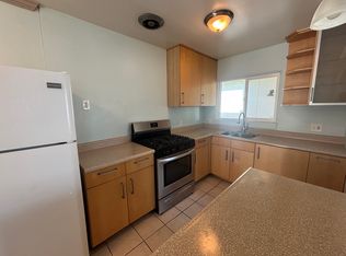 921 F Ave APT 3, Coronado, CA 92118