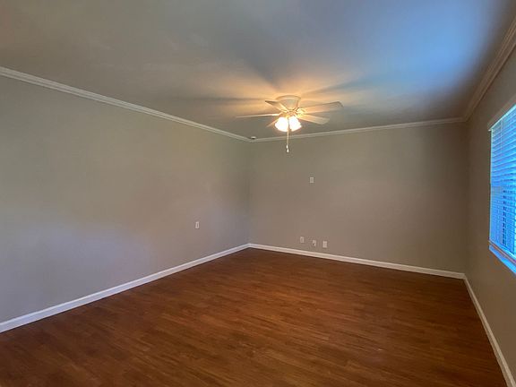 4th image of 16131 Wallace St