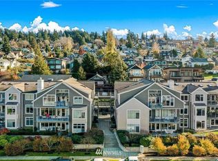 811 10th St #204, Bellingham, WA 98225