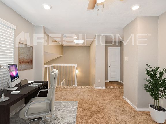 5th image of 10304 Chelmsford Dr