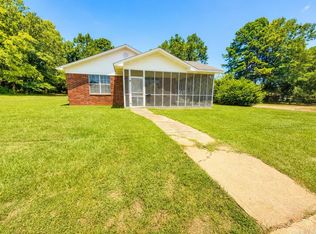 2000 Pine St, Arkadelphia, AR 71923