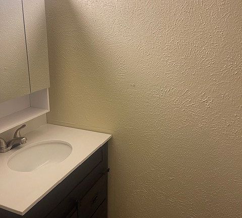4th image of 1509 F Ave #12