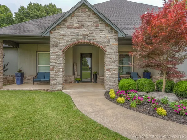 16911 S 321st East Ave, Coweta, OK 74429