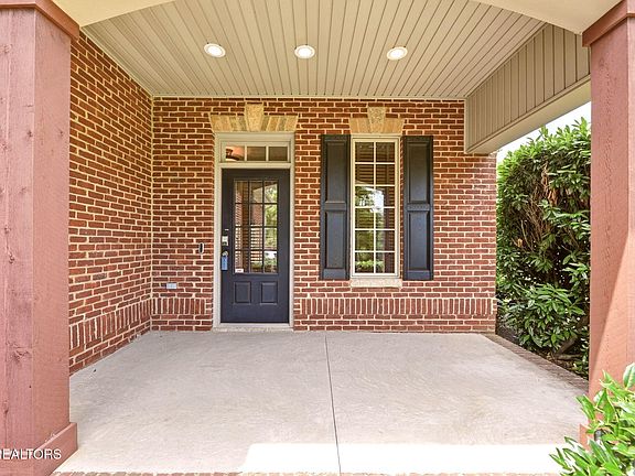 5th image of 1201 Bentley Park Ln #1