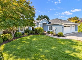 2663 Kerrisdale Ridge Dr, Medford, OR 97504