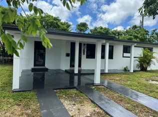 951 E 2nd St, Hialeah, FL 33010