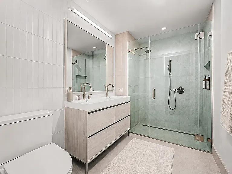 130 2nd St #8K — Photo 8