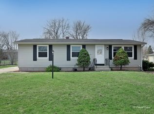2411 W Lincoln Rd, McHenry, IL