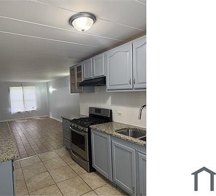 5th image of 8635 S Ingleside Ave #1N