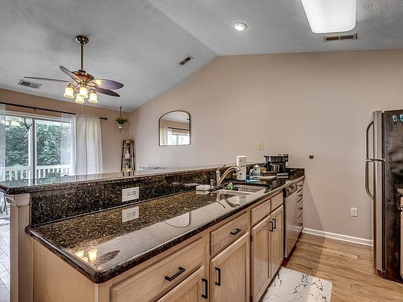 5th image of 469 White River Dr Unit 34H