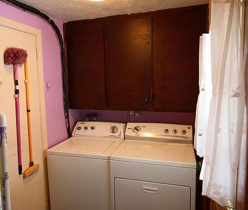 5th image of 9130 Cambridge Dr