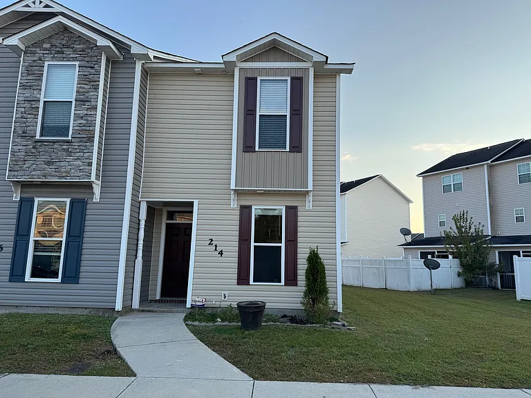 214 Glenhaven Ln — Photo 38