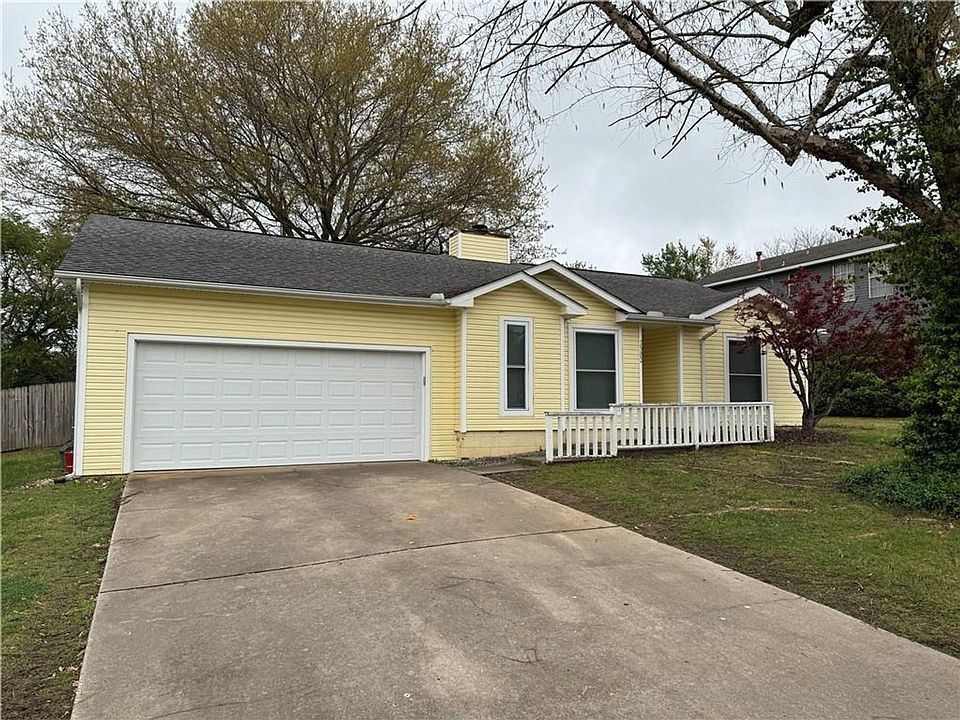 1st image of 2502 W Megan Dr