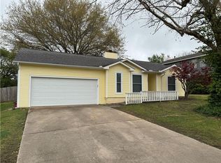 2502 W Megan Dr, Fayetteville, AR 72703