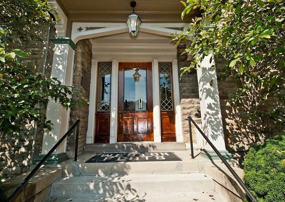 1st image of 1321 Michigan Ave APT 3