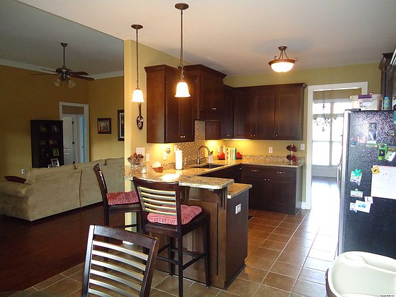 4th image of 4406 Cove Nestle Dr SE