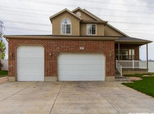 492 N 1600 W, West Pt, UT 84015