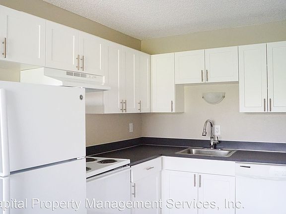 5th image of 1563 SE Stark St #9442534