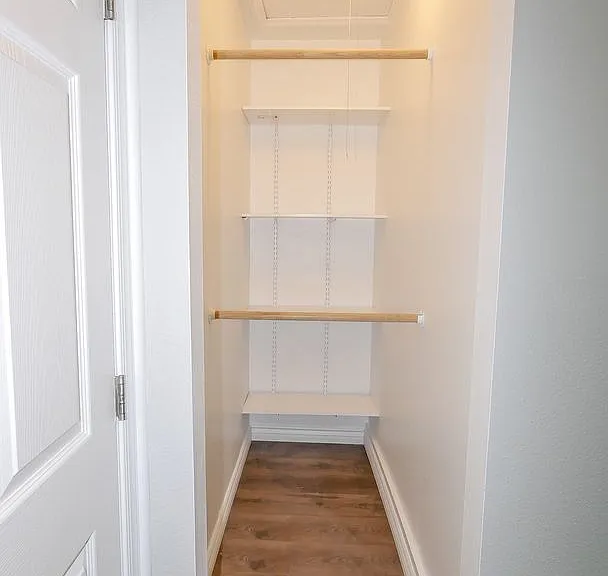 2924-2932 Suncrest Dr — Photo 42
