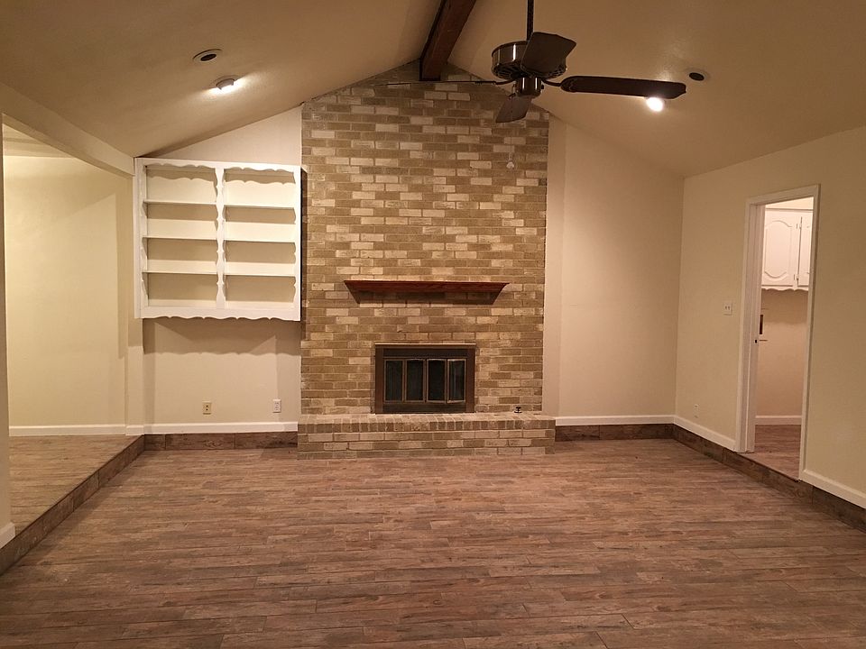 1st image of 2705 S Cypress Cir