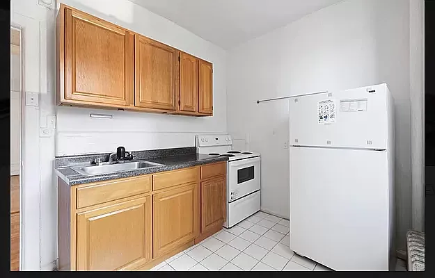 Rented by Urban Real Estate Property Group Inc | media 4