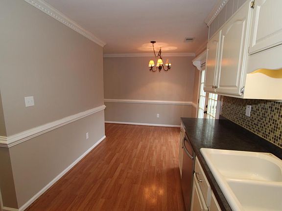 3rd image of 344 San Roman Dr