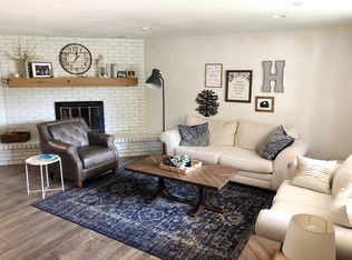 1907 SE Taylor St, Bentonville, AR 72712