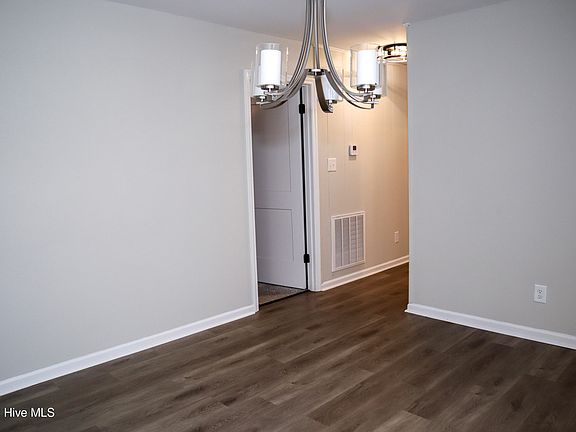 5th image of 8359 Inscoe Rd