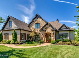 13261 Lighthouse Pointe Dr, Lenoir City, TN 37772