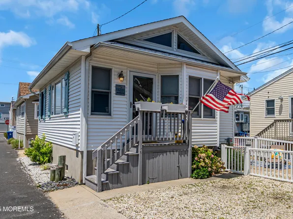 120 W Chadwick Way, Lavallette, NJ 08735