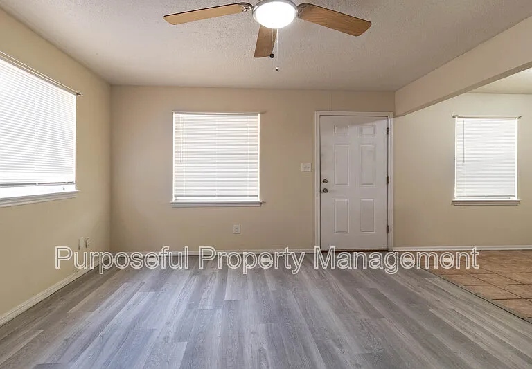 518 N Ponca Ave #4 — Photo 6