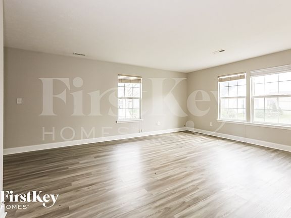 2nd image of 10431 Wintergreen Way