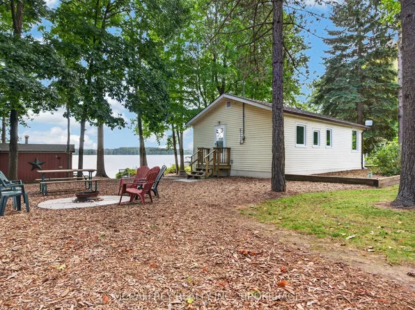 106 Bass Cove Rd, Greater Napanee, ON K7R 3K7
