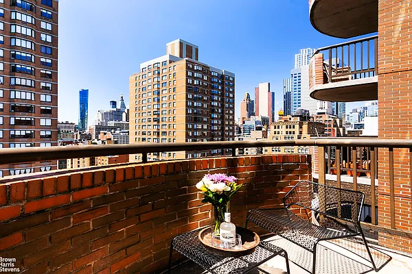 Rented by Brown Harris Stevens | media 30