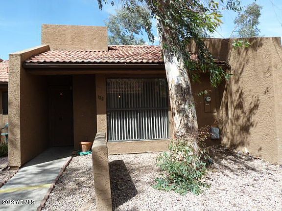 3rd image of 3228 W Glendale Ave APT 122