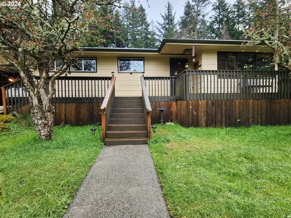 42645 Rhody Ln, Port Orford, OR 97465