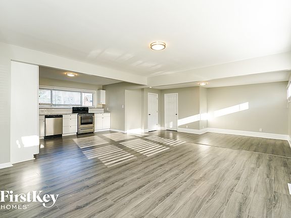 3rd image of 3970 Jerome Ct