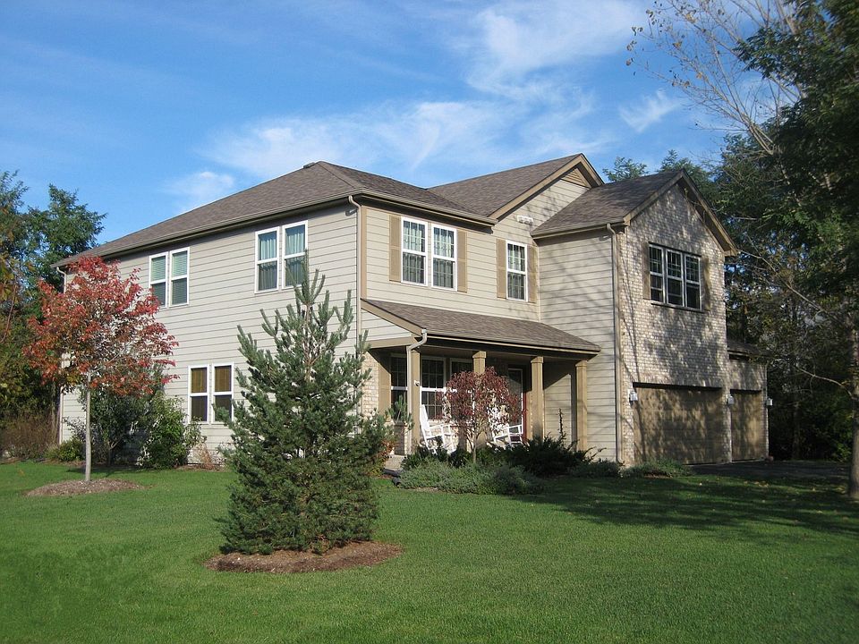 Stunning Luxury Home With Lake Rights To Geneva Lake