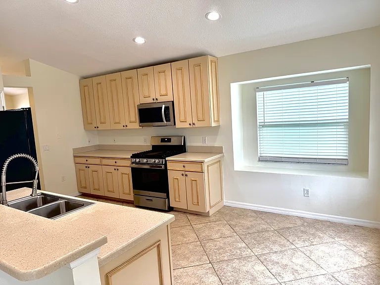 11511 Sweetflag Dr — Photo 9