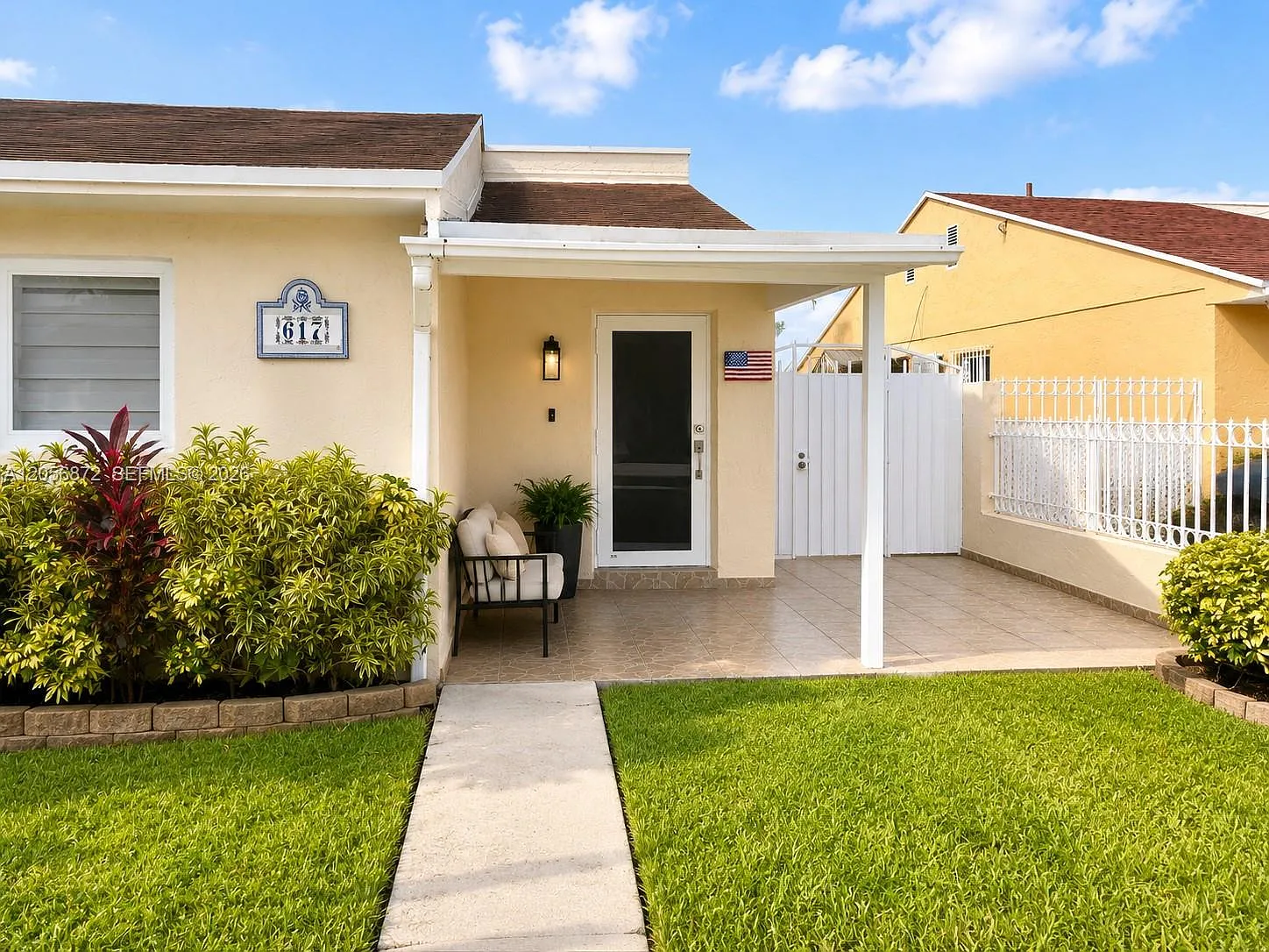 Grand Canal Homes Sec 2 # — Photo 2